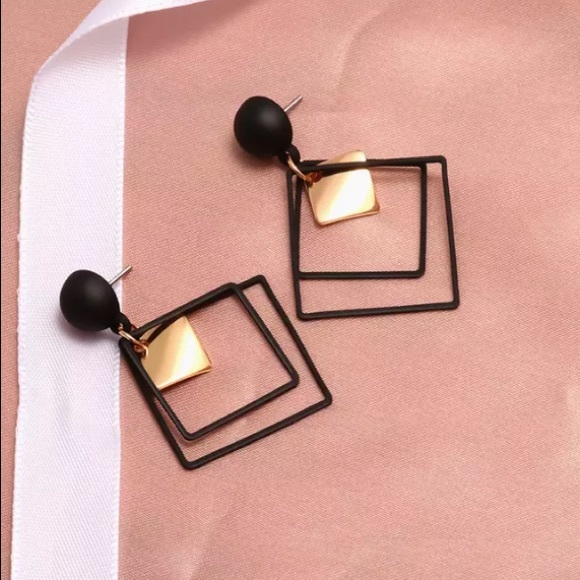 Black & Gold Tone Dangle Multi Square Earrings - Picture 8 of 8